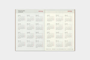 PRE-ORDER 2024 TRAVELER'S Passport size - Diary Weekly
